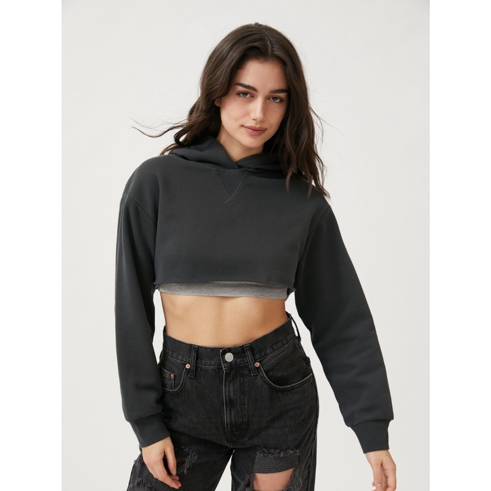Cropped hoodie